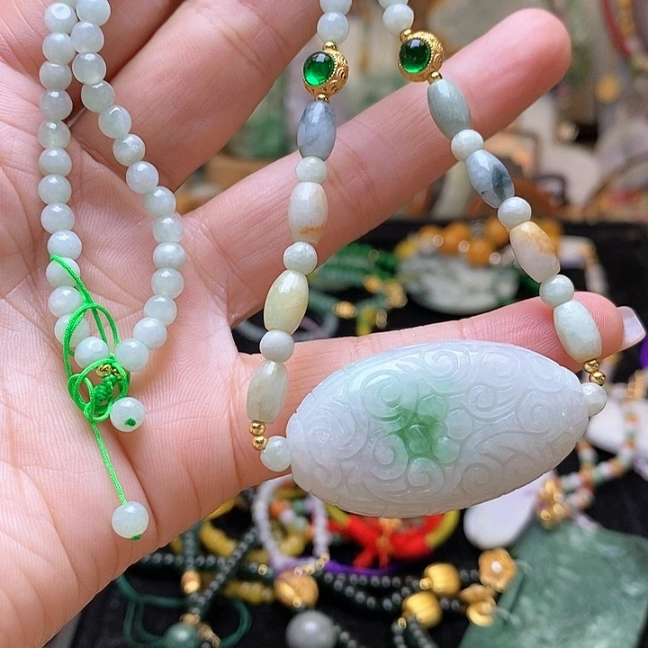 翡翠颈饰未镶嵌路路通项链09