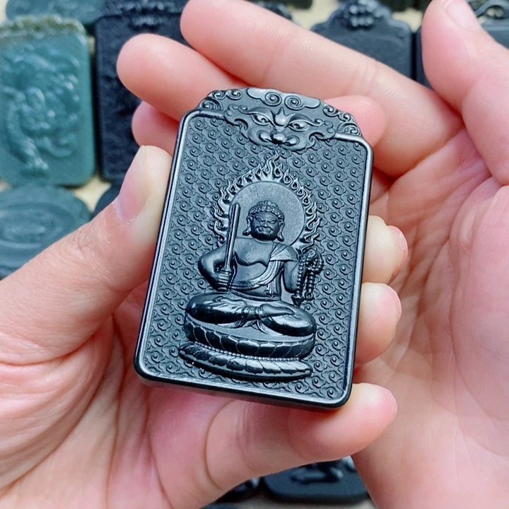 和田玉（青玉）未镶嵌颈饰狼*双面雕刻