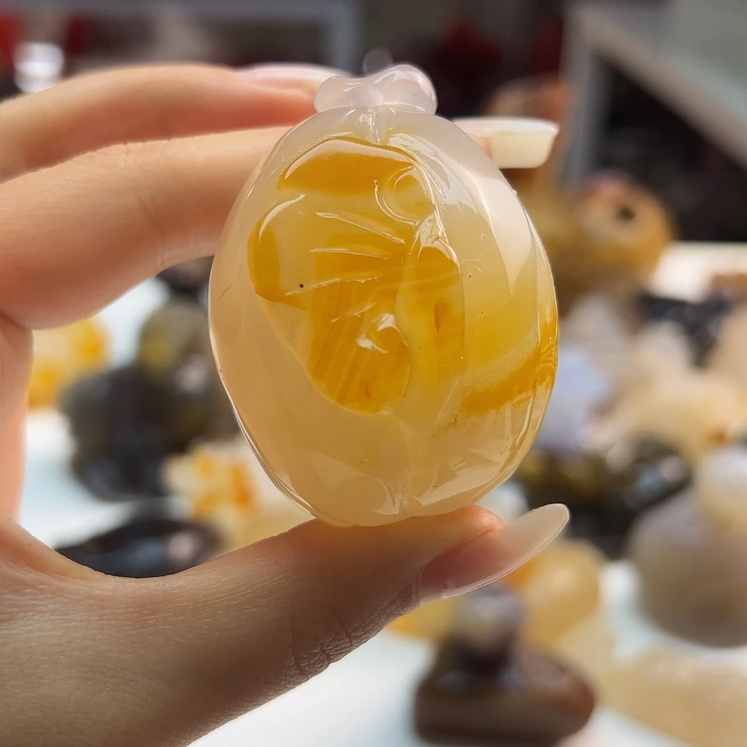 玛瑙/玉髓未镶嵌吊坠(不含链)