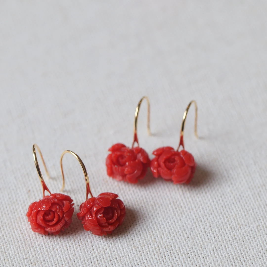 天然红珊瑚耳钉手工雕刻牡丹花朵耳饰女气质显脸瘦耳环多样性发一
