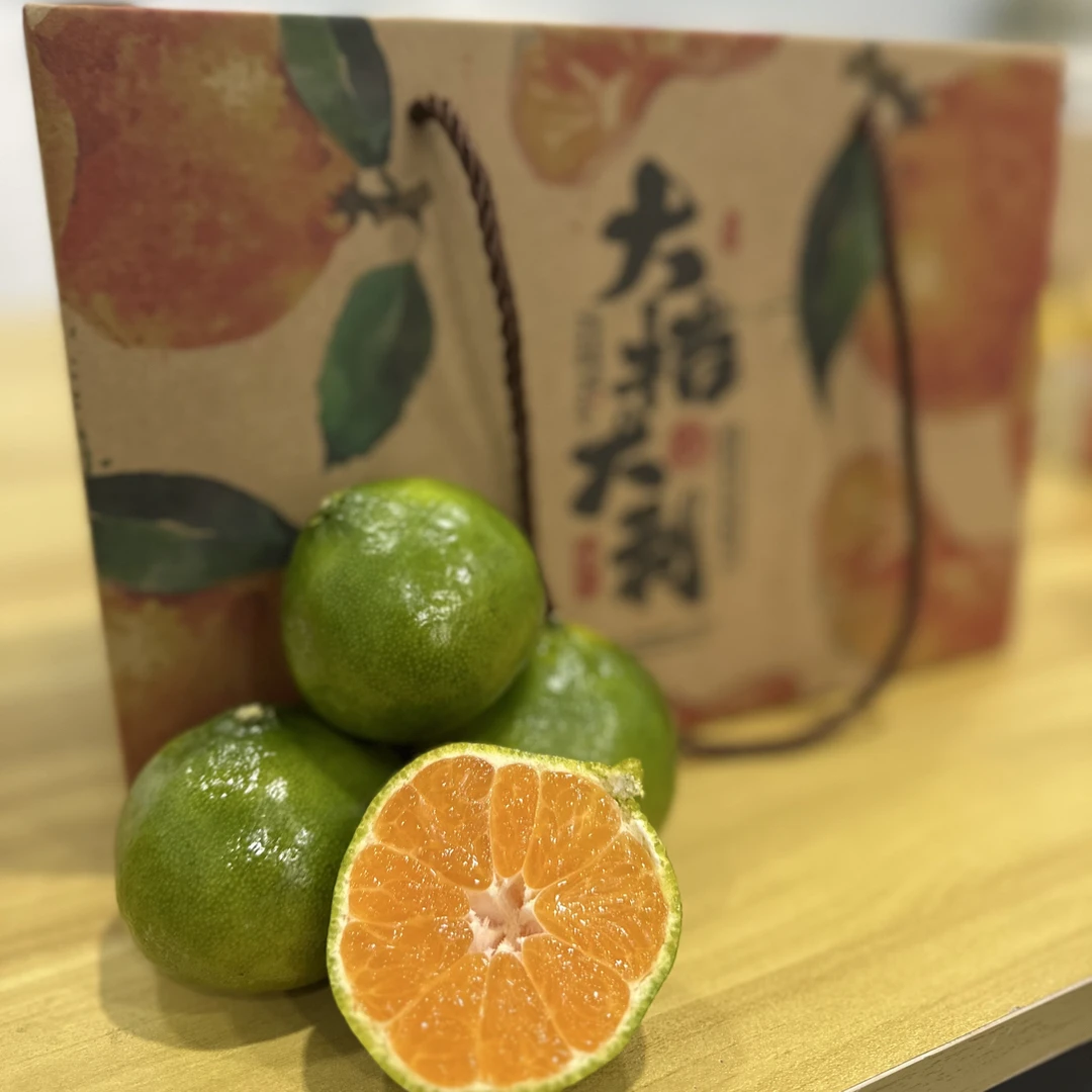 【顺丰明天到】赣南蜜桔一款橘箱四溢酸甜适中的高山蜜桔5斤礼盒装江西省