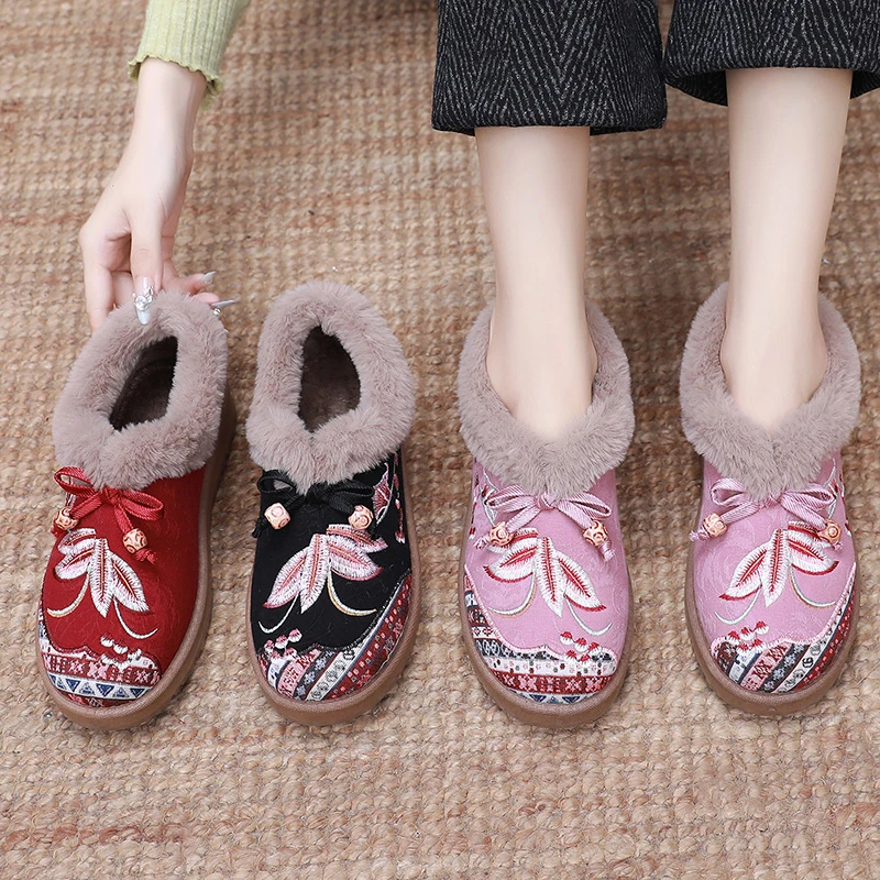 冬季百搭中国风绣花女士棉鞋一脚蹬保暖防滑民族风中老年妈妈鞋