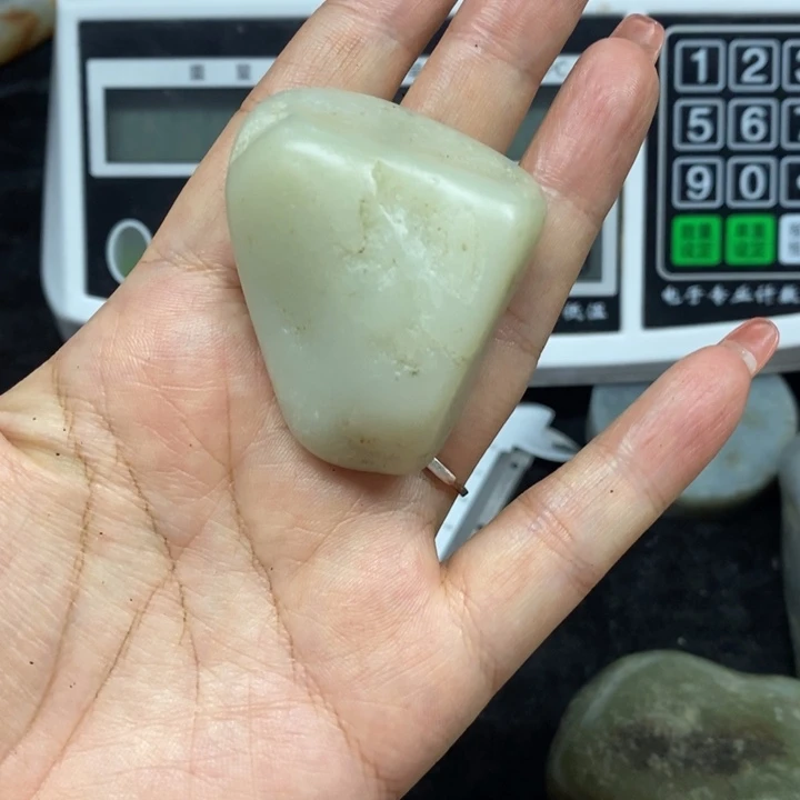 未镶嵌和田玉(糖玉)挂件正*