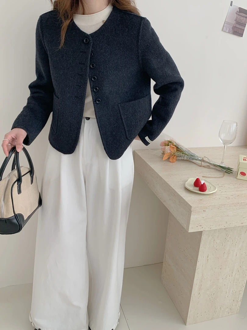 大衣女秋冬季新款时尚休闲小个子圆领小香风羊毛呢短外套短款