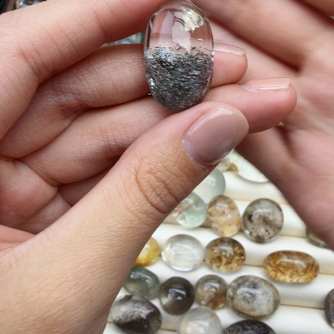 苏***洋珠宝半成品未镶嵌水晶