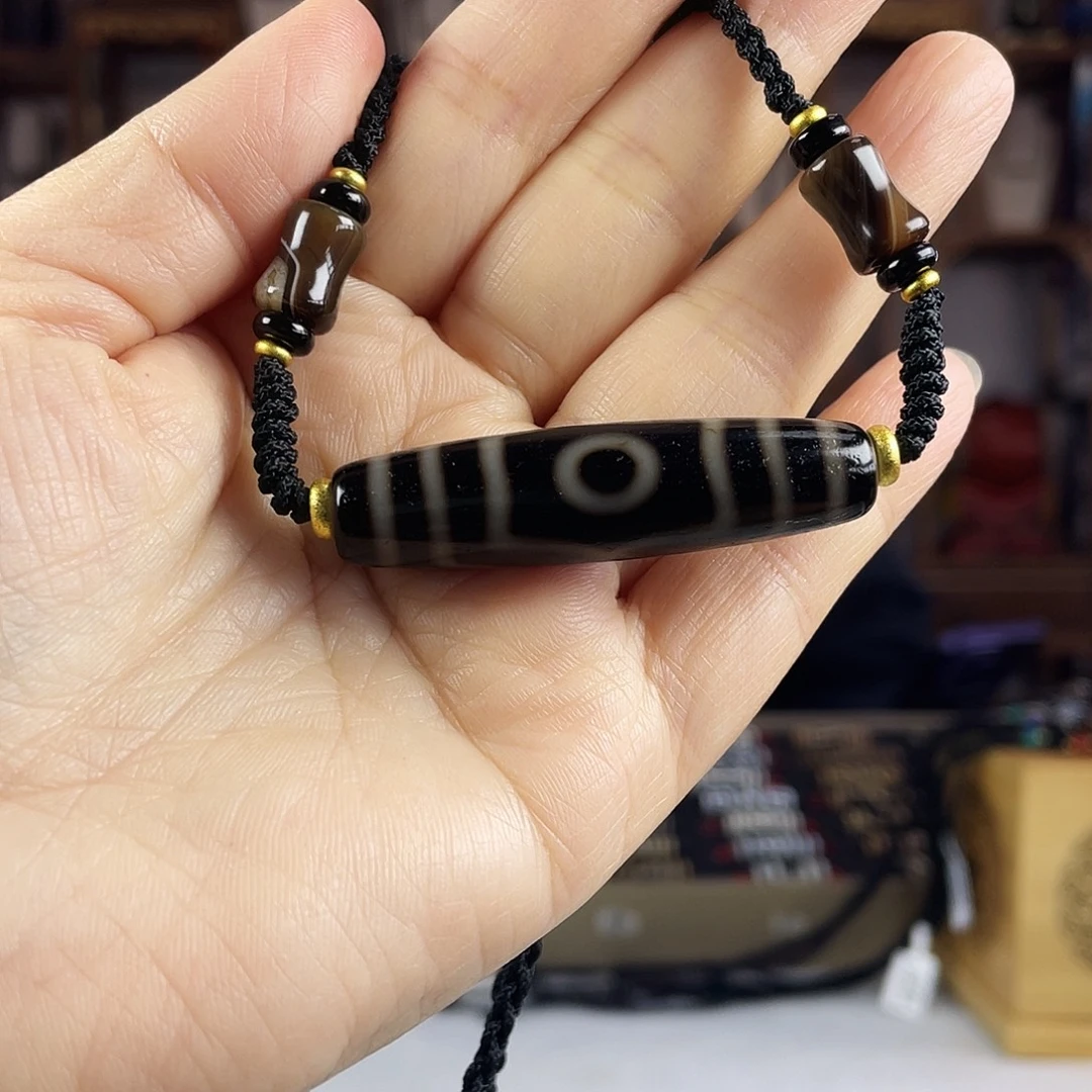玛瑙/玉髓合金颈饰黑金