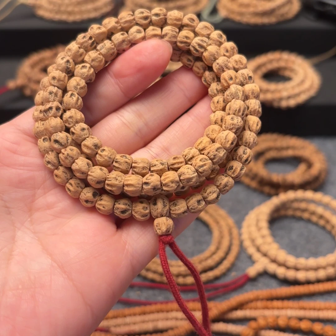 哦***哦吊坠柏香籽/百香籽