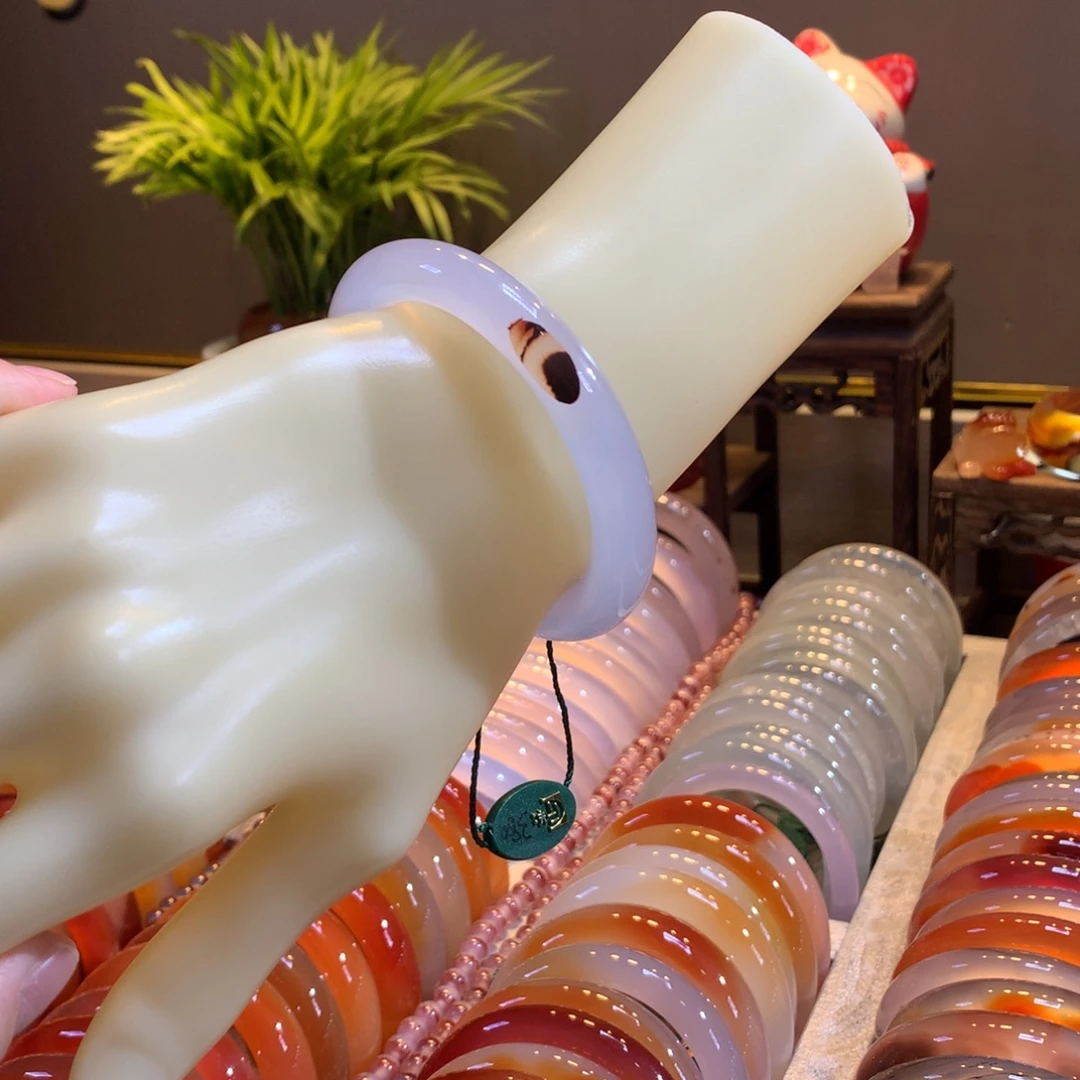 玛瑙/玉髓未镶嵌手镯51号