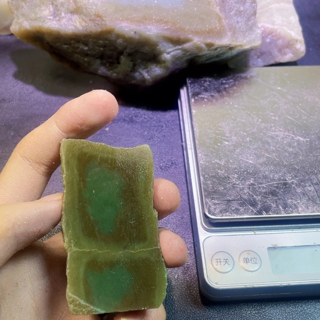 未镶嵌和田玉珠宝半成品