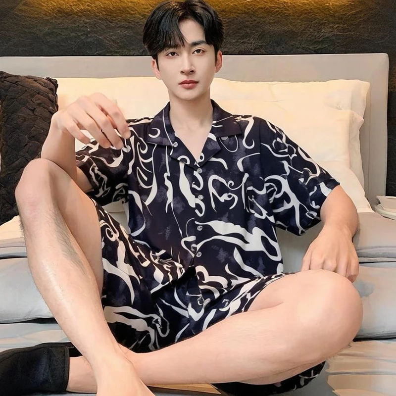 时尚条纹男士睡衣夏季短袖凉感冰丝薄款大码宽松青少年家居服套装