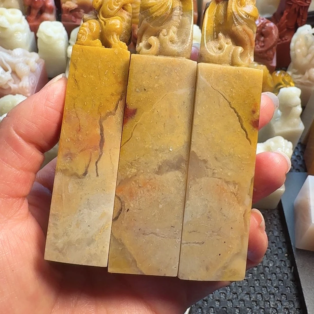 寿山石印石老挝石