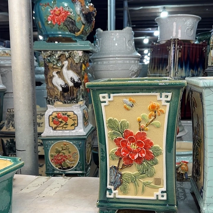 红陶小****酱岭南100,000花盆