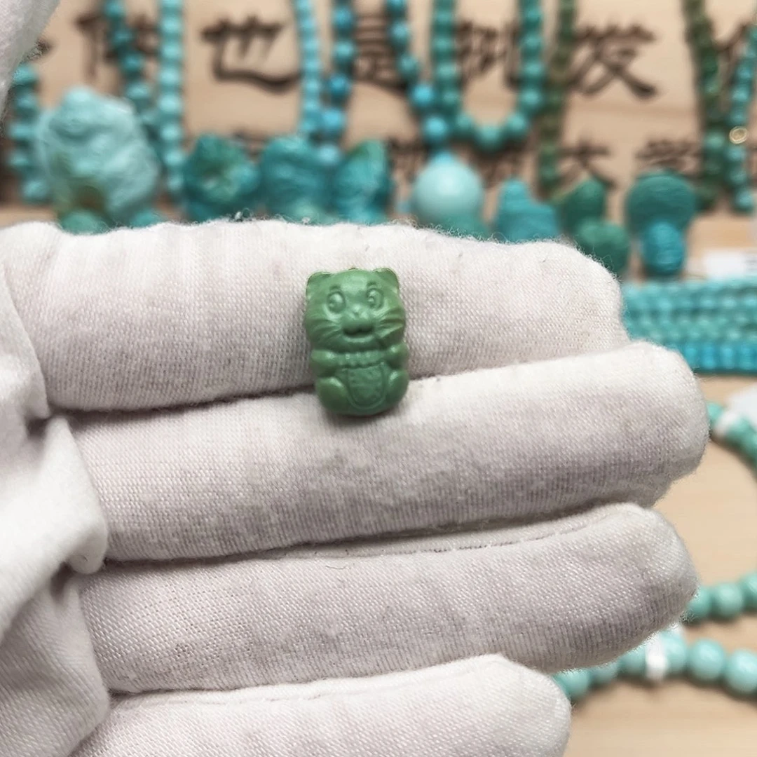 绿松石雕刻未镶嵌小*