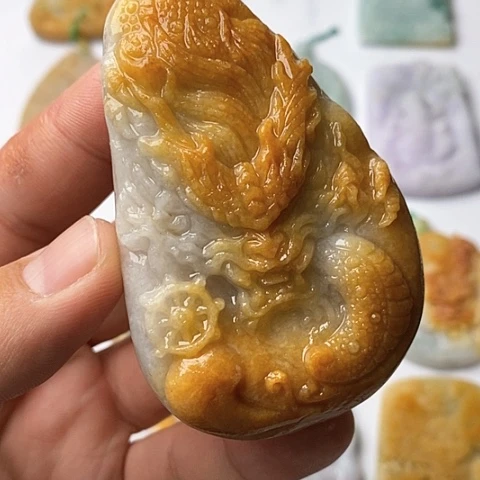 定制翡翠未镶嵌翡翠