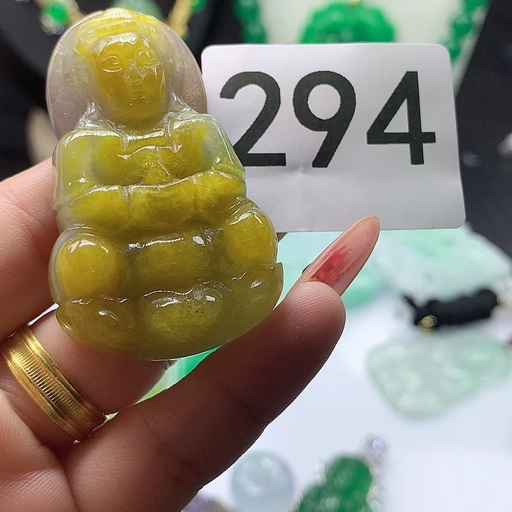 翡翠吊坠(赠链)未镶嵌