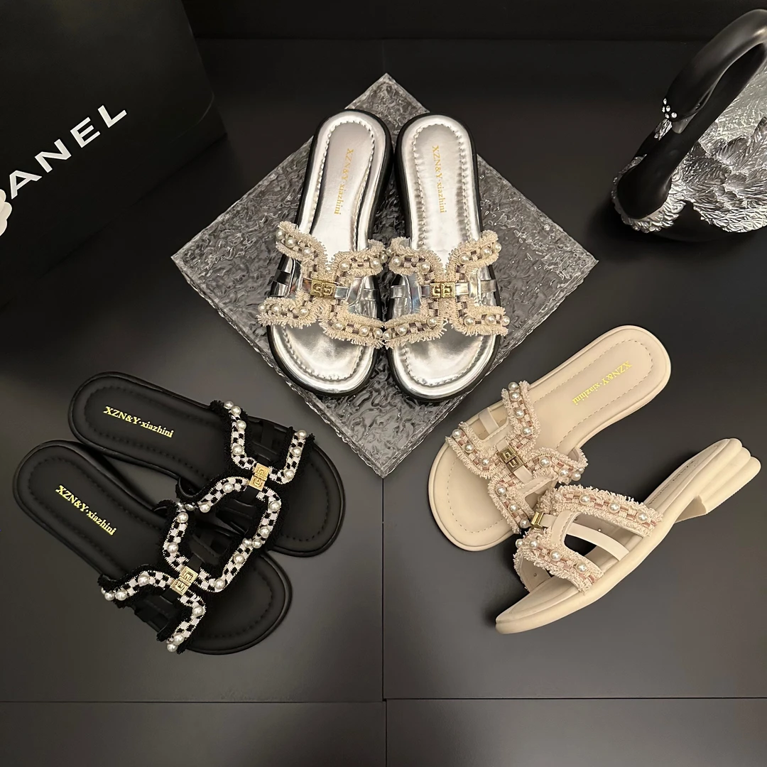 法式小香风金属扣珍珠凉拖女外穿2025夏新仙女风气质百搭凉拖鞋
