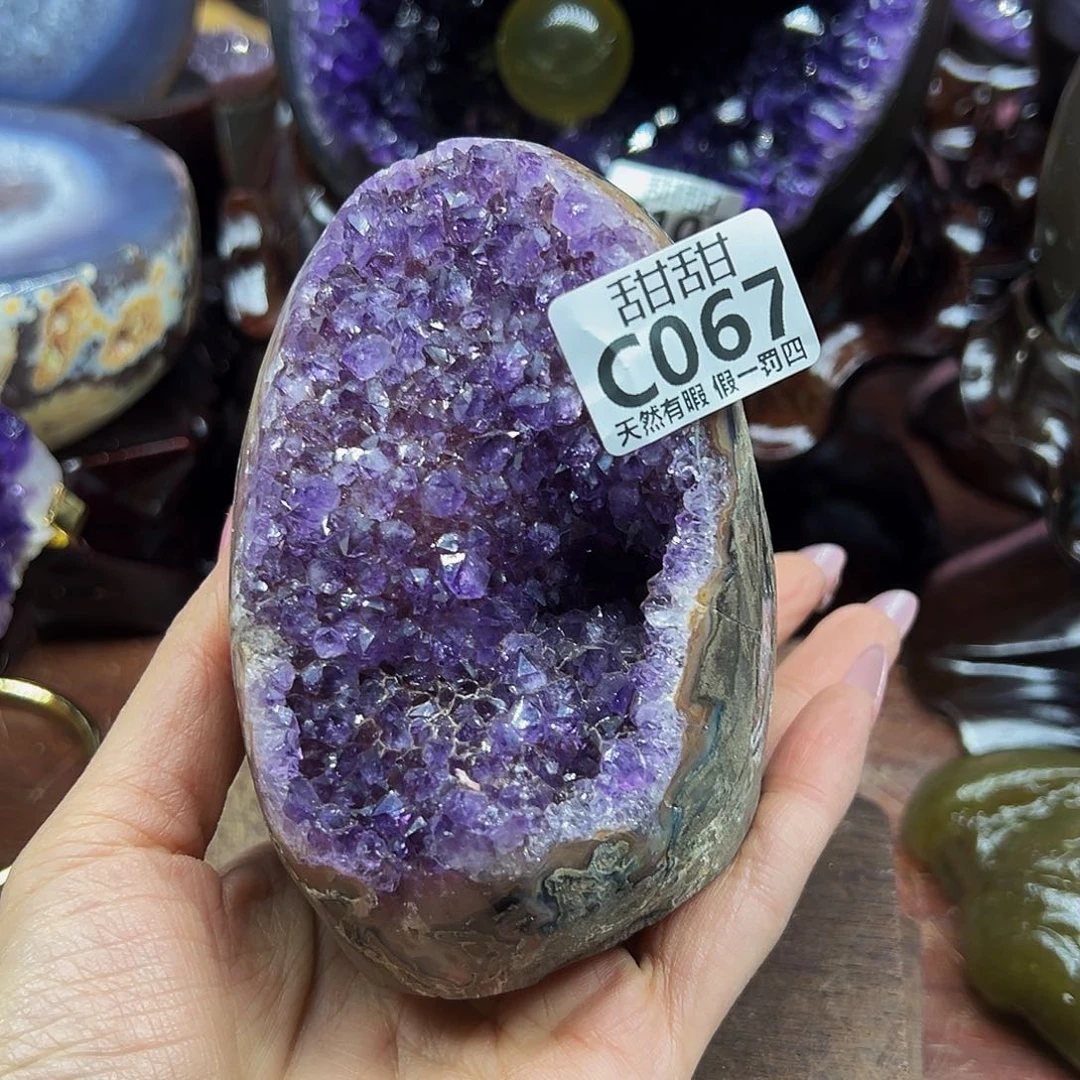 水晶大型摆件未镶嵌