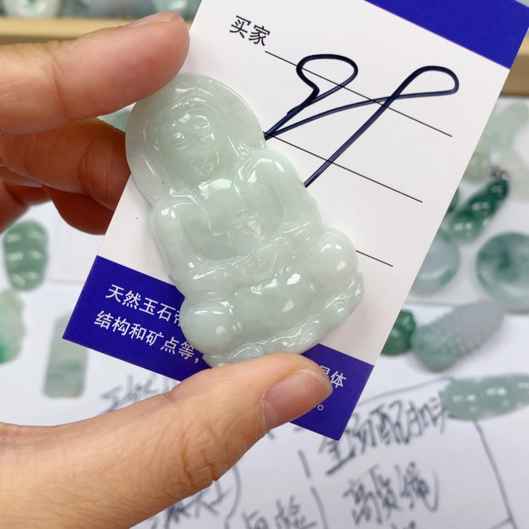 翡翠未镶嵌颈饰1111