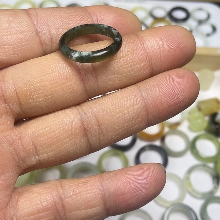 蛇纹石玉合金戒指18.2