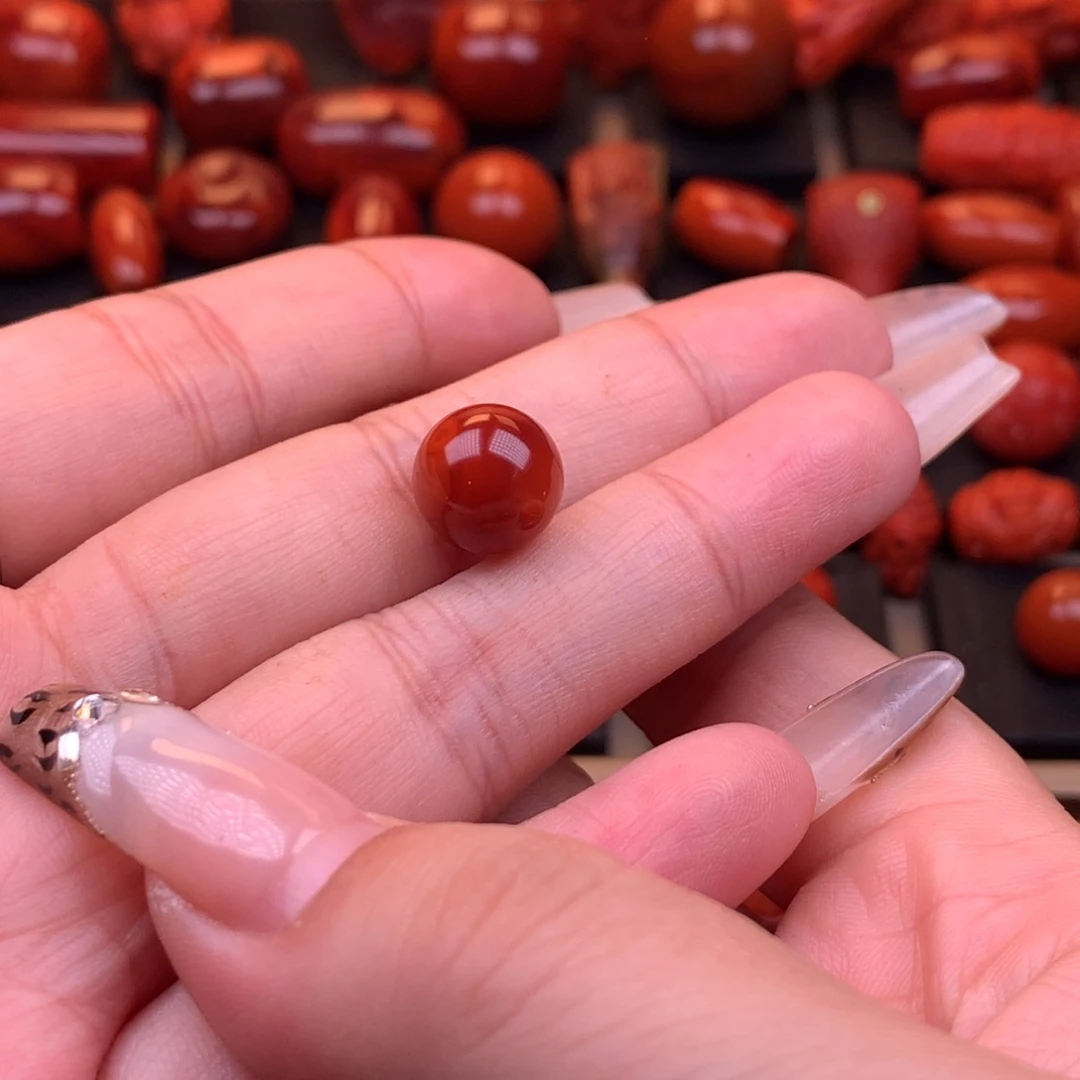 南红玛瑙未镶嵌川料原矿高品圆珠11mm