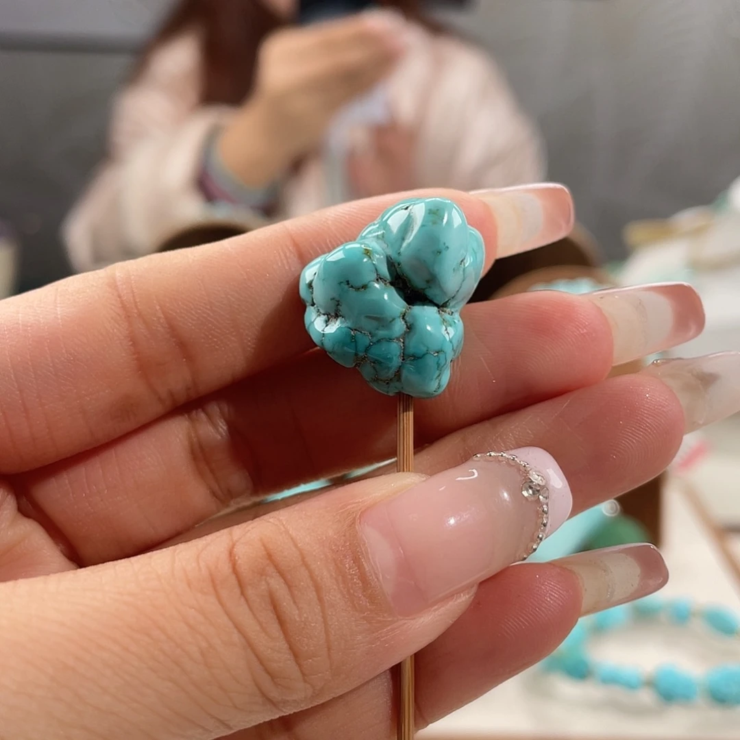 绿松石未镶嵌高瓷随行