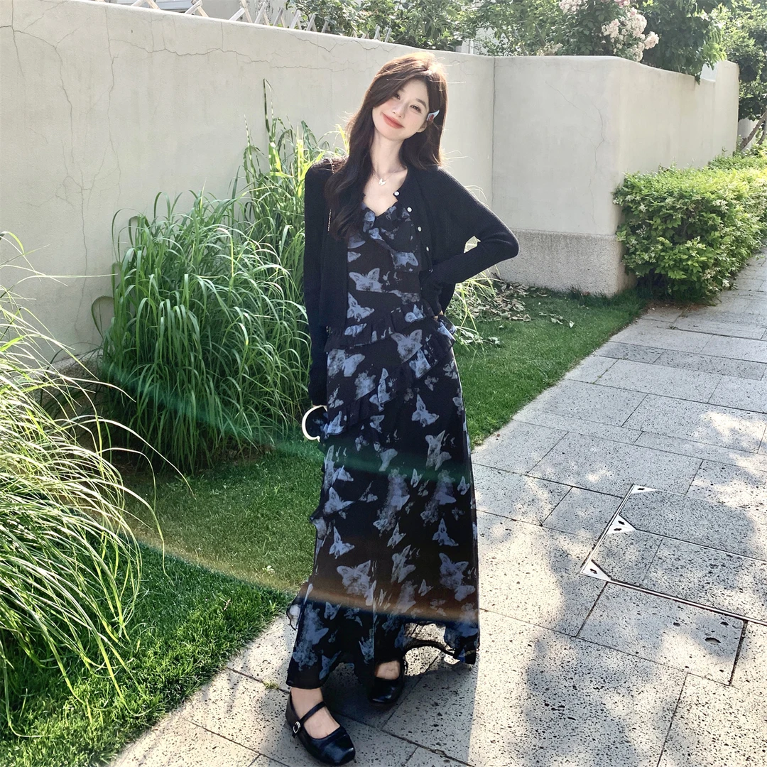 法式巨好看蝴蝶印花吊带连衣裙套装女2025夏季针织开衫长裙两件套