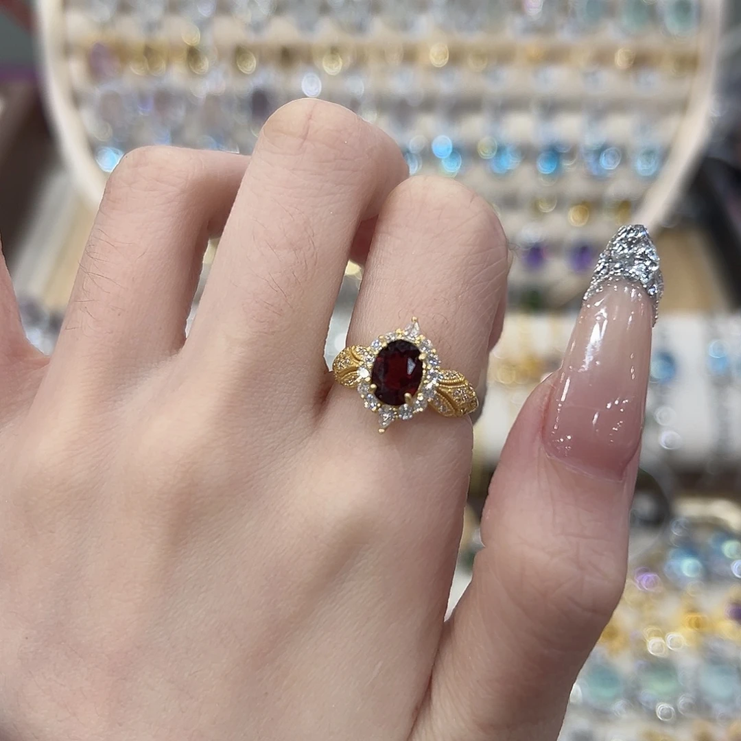 張***.戒指银S925镶嵌石榴石
