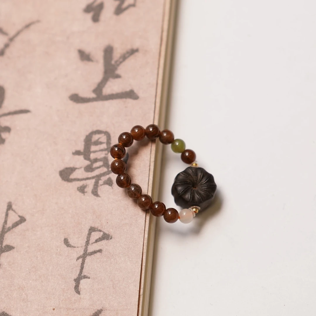 阴沉糖玉戒指ZC10A13124