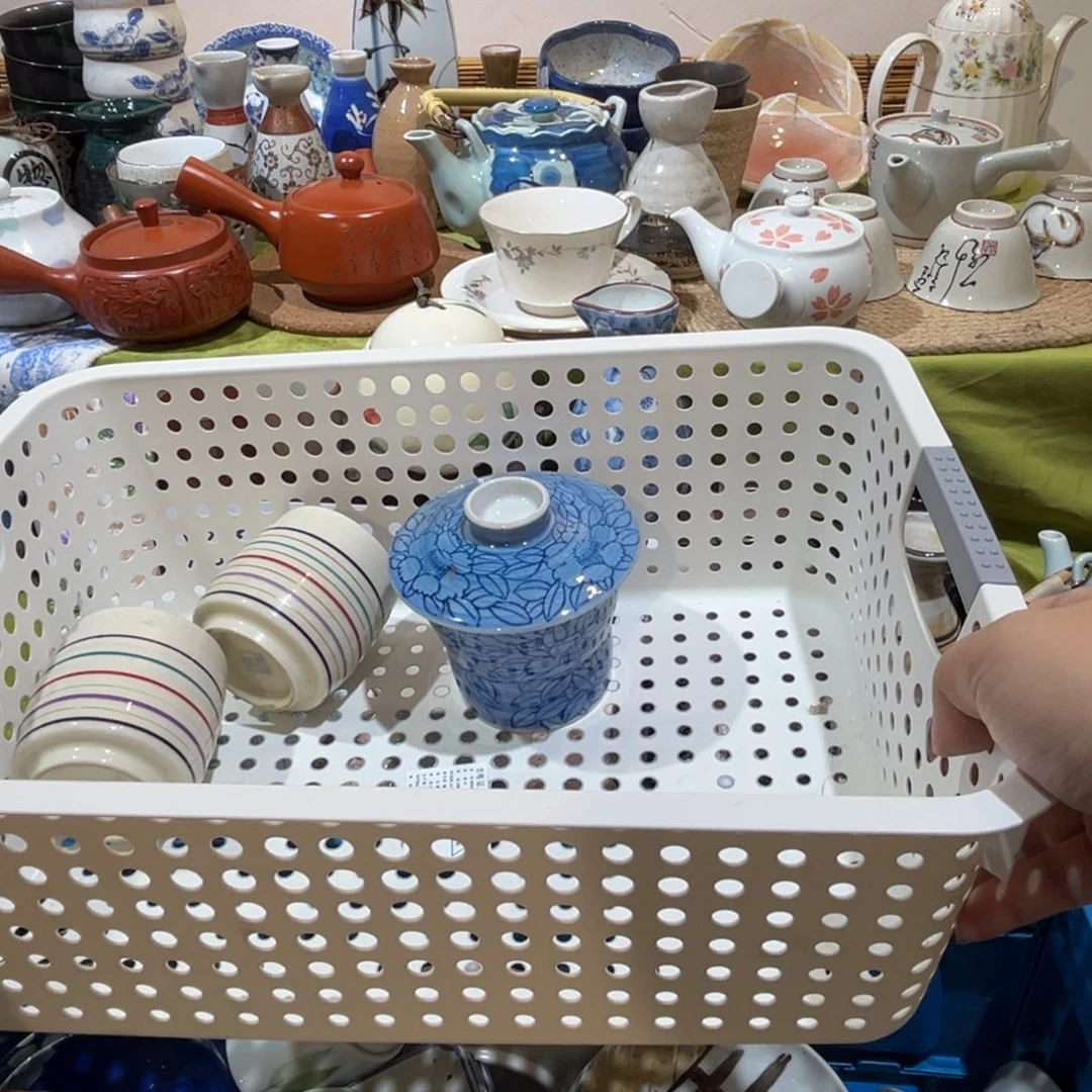 罗***生其他其他散瓷默认微瑕，完美者慎拍