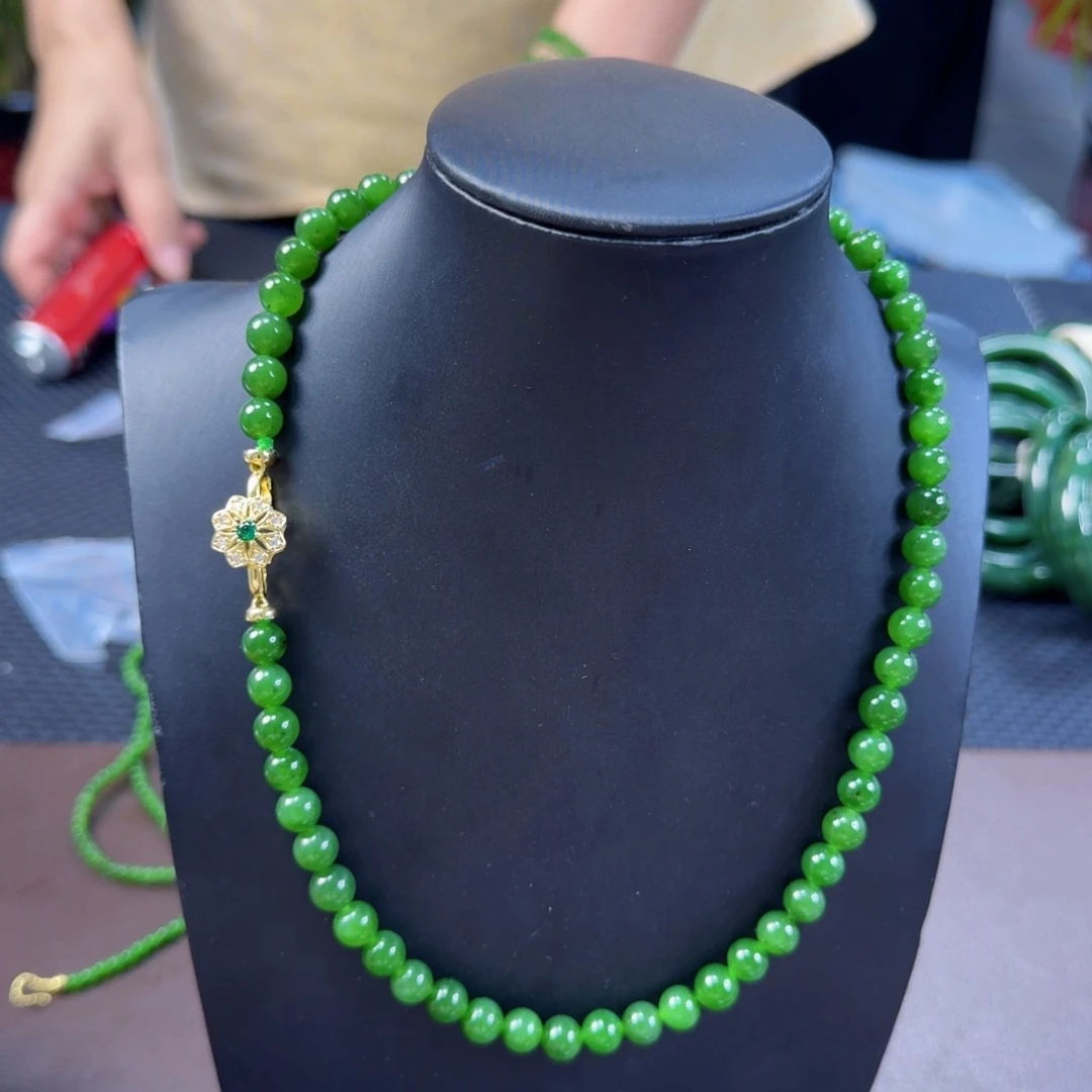 和田玉（碧玉）未镶嵌颈饰卡8