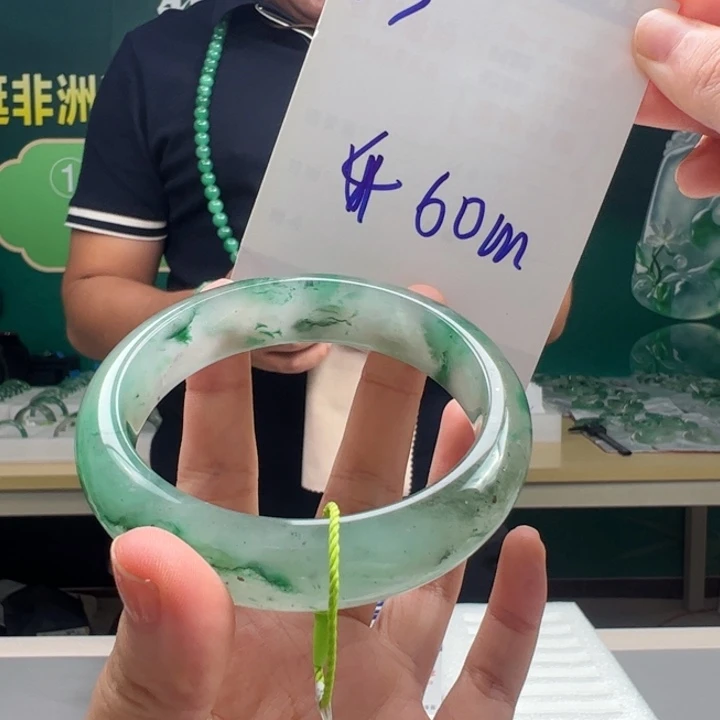 石英质玉手镯合金