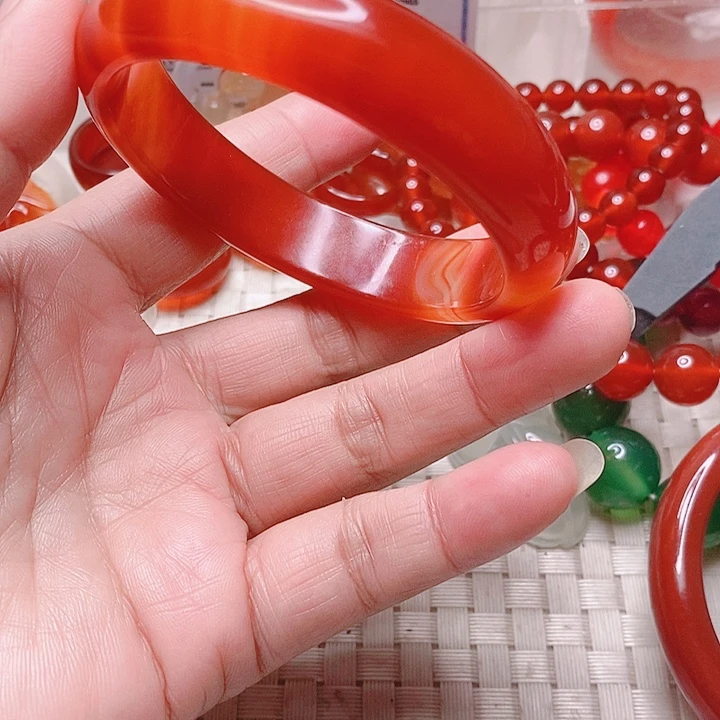 玛瑙/玉髓未镶嵌手镯