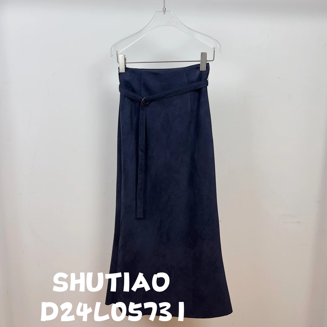 【SHUTIAO】2024秋冬：新款小众设计款裙子D24L05731