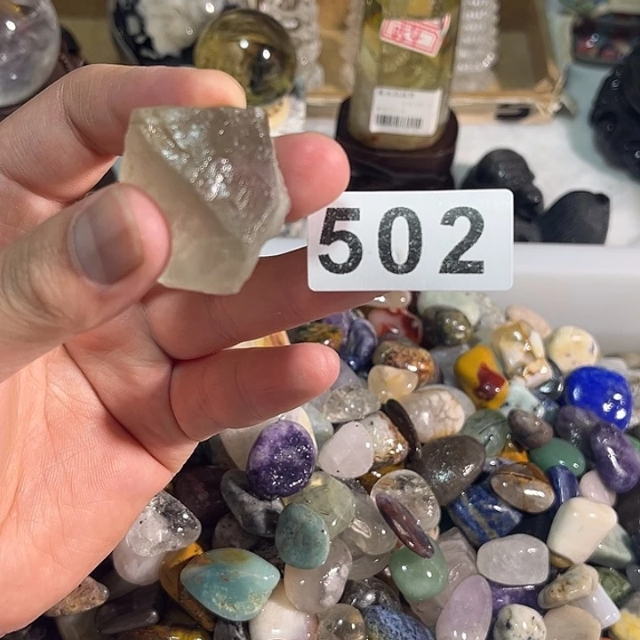 未镶嵌水晶大型摆件（非配饰）