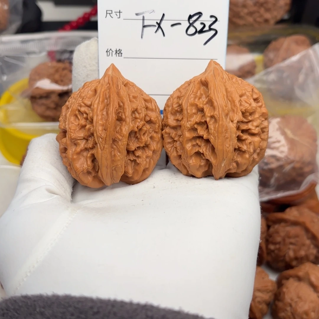 焓***吊坠文玩核桃大沽石