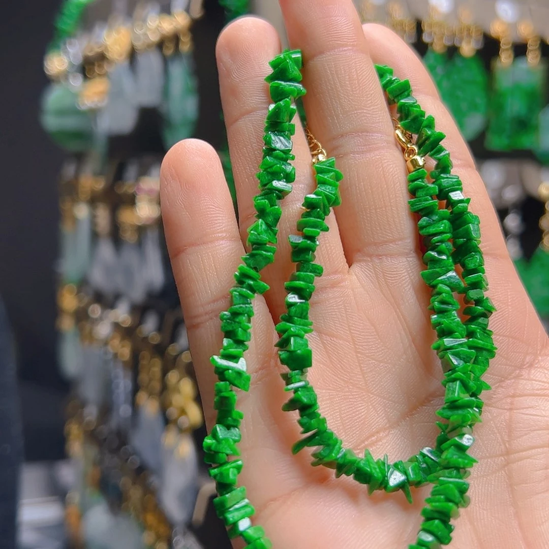 未镶嵌翡翠耳饰翡翠