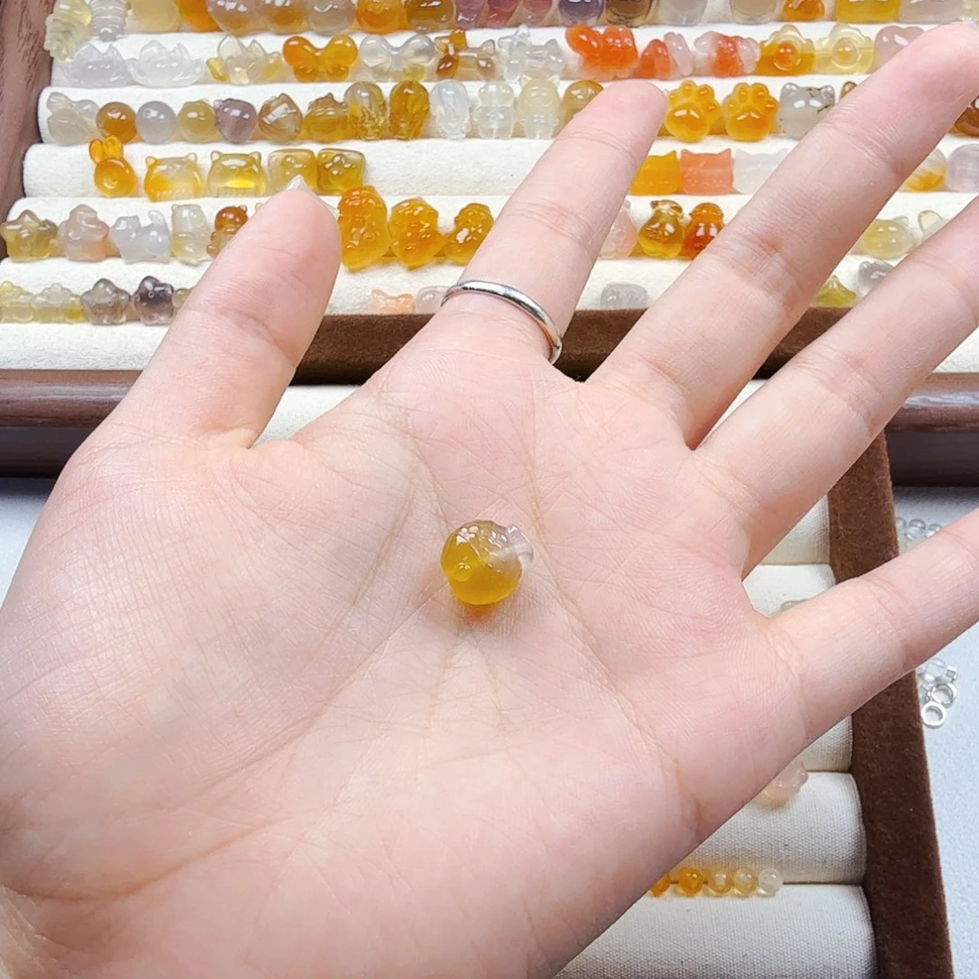 姜***姜玛瑙/玉髓颈饰合金