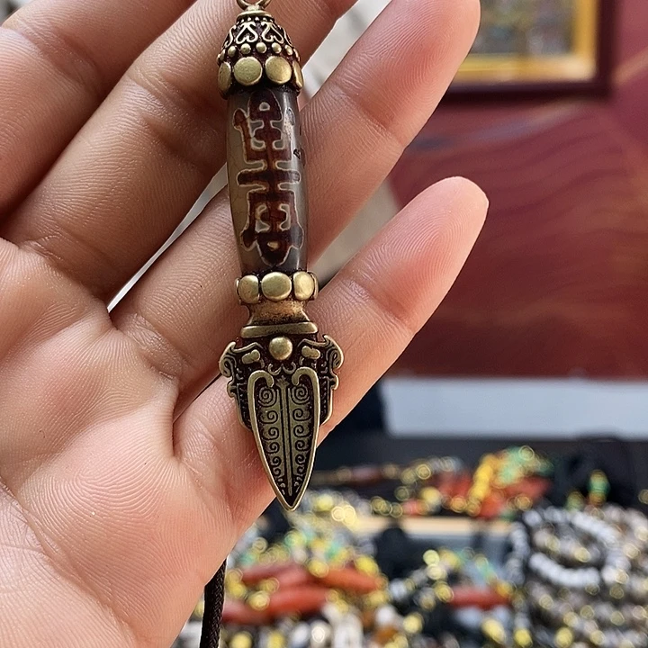 玛瑙/玉髓合金颈饰