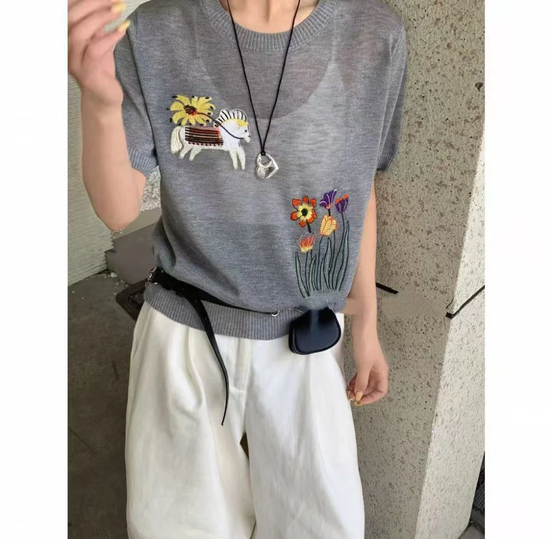 欧洲站2025年春季新款时尚重工刺绣宽松百搭圆领套头短袖女1483