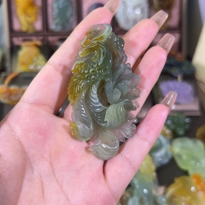 蛇纹石玉未镶嵌颈饰听**啊随机发
