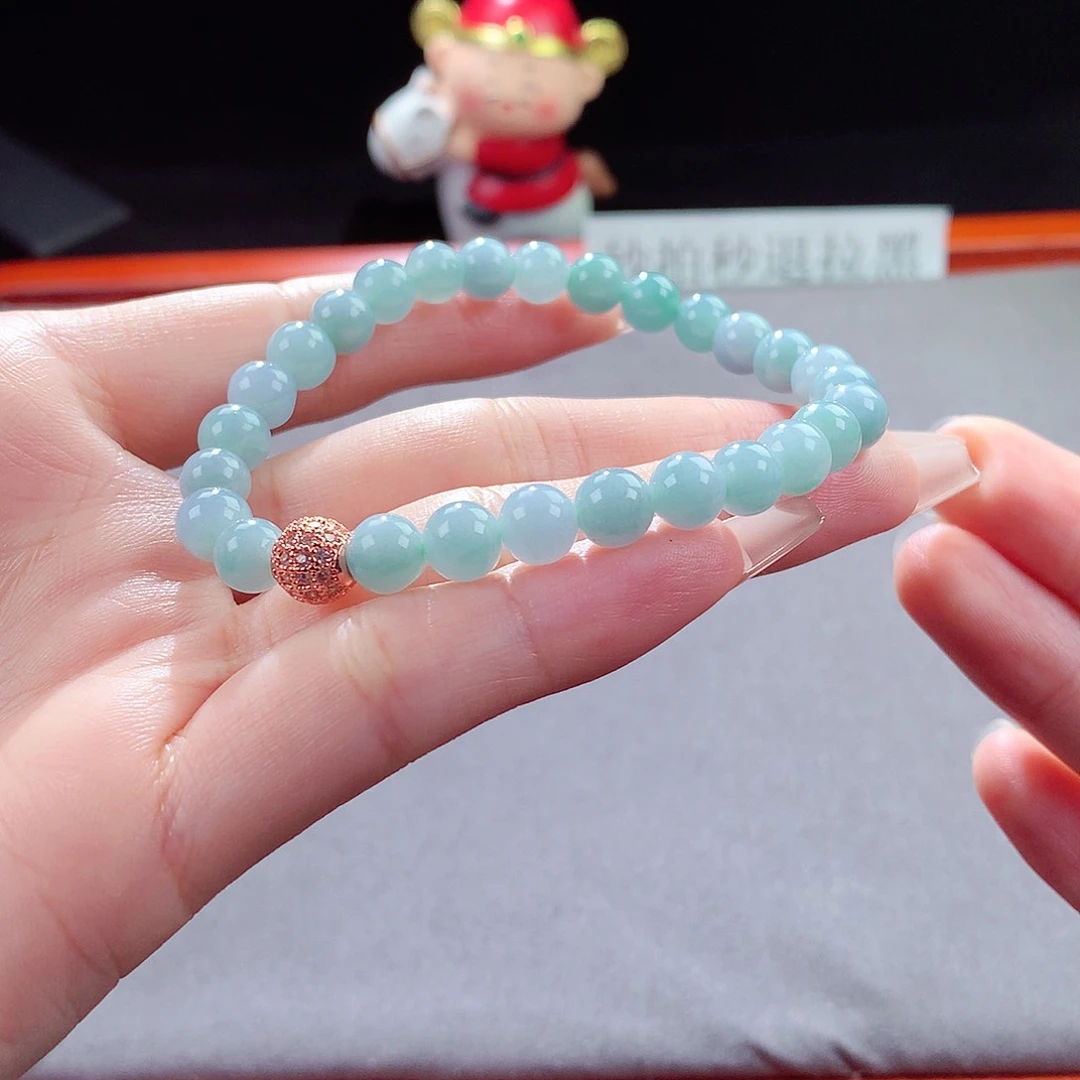 翡翠手镯未镶嵌天然