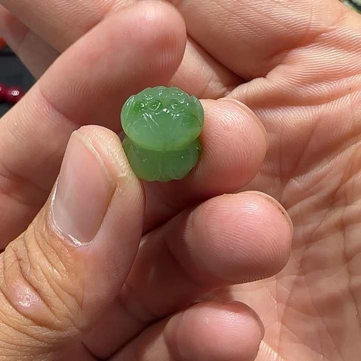 和田玉（碧玉）未镶嵌颈饰