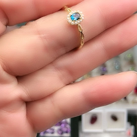 银S925镶嵌托帕石戒指