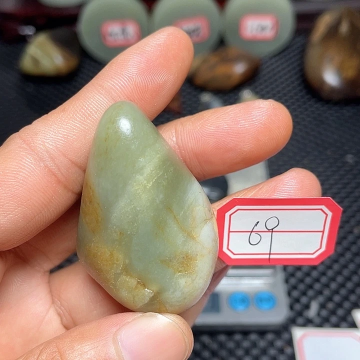 未镶嵌和田玉挂件69