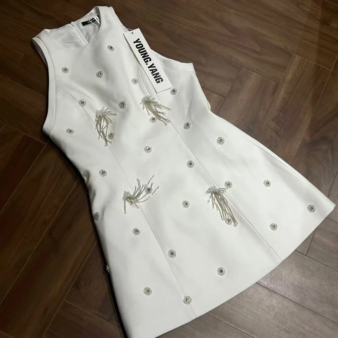 2025早春重工手工钉珠无袖连衣裙88696