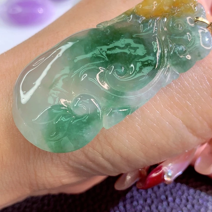 定制翡翠未镶嵌翡翠