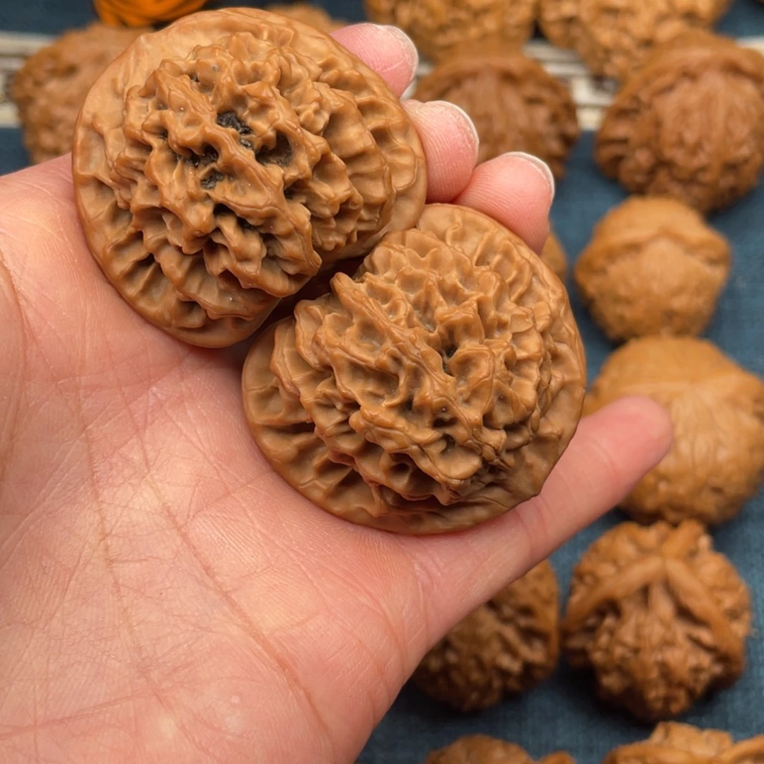 P***t文玩核桃把件41全品毕业秦闷