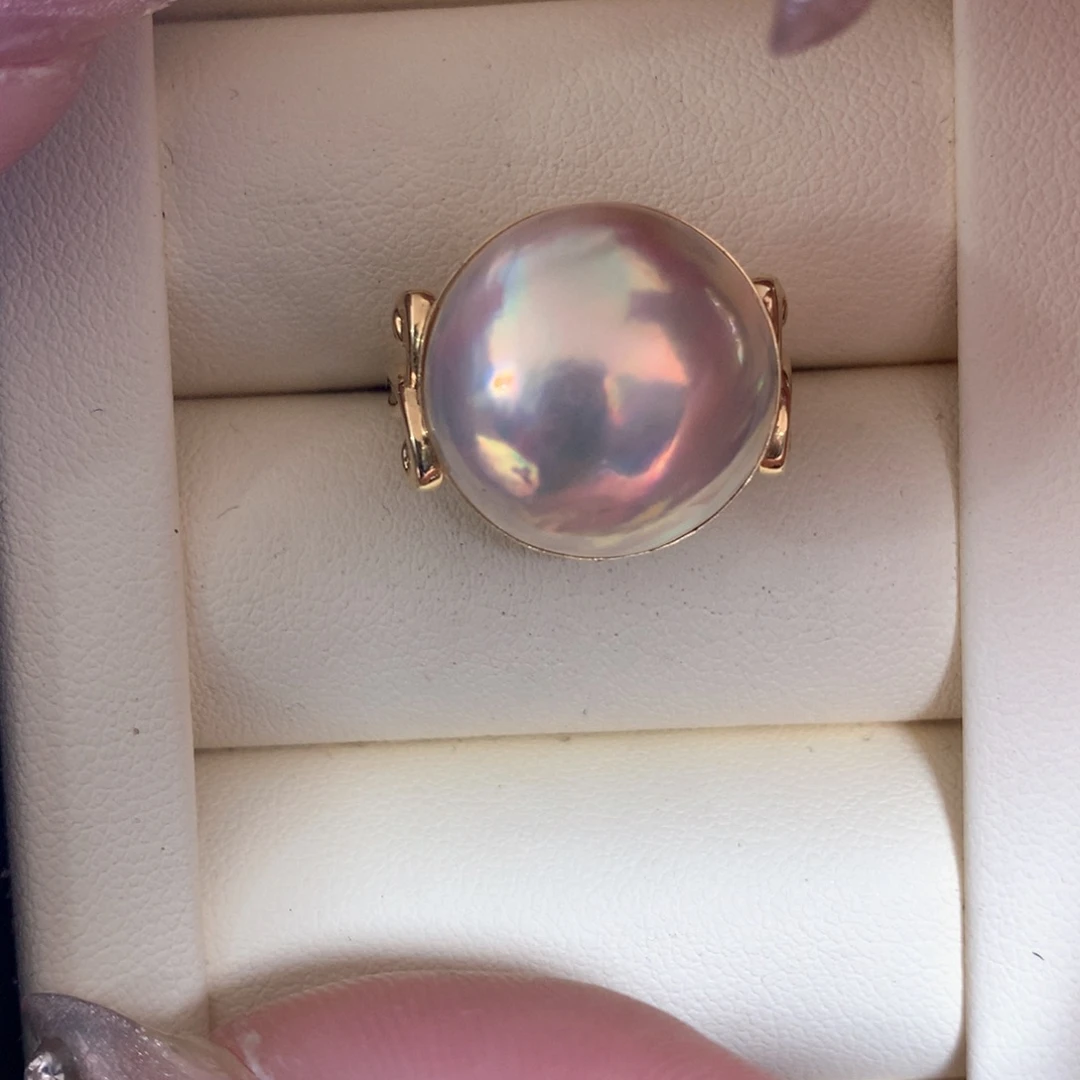拼合珍珠（马贝珠）戒指18K金镶嵌