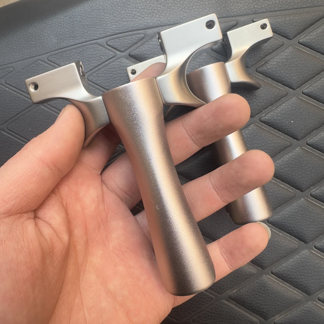 微瑕传奇半钛合金弹弓高精度竞技户外玩具解压