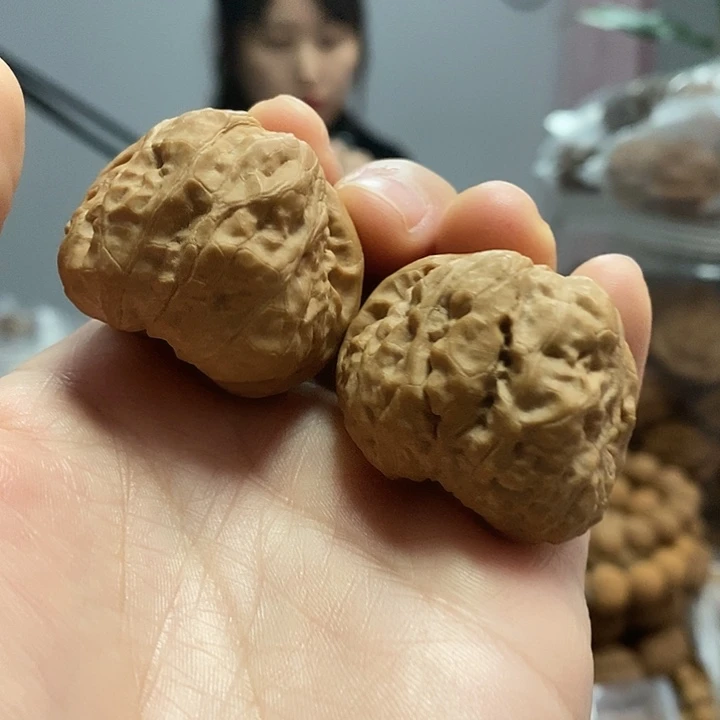 文玩核桃把件37蛤蟆头红皮